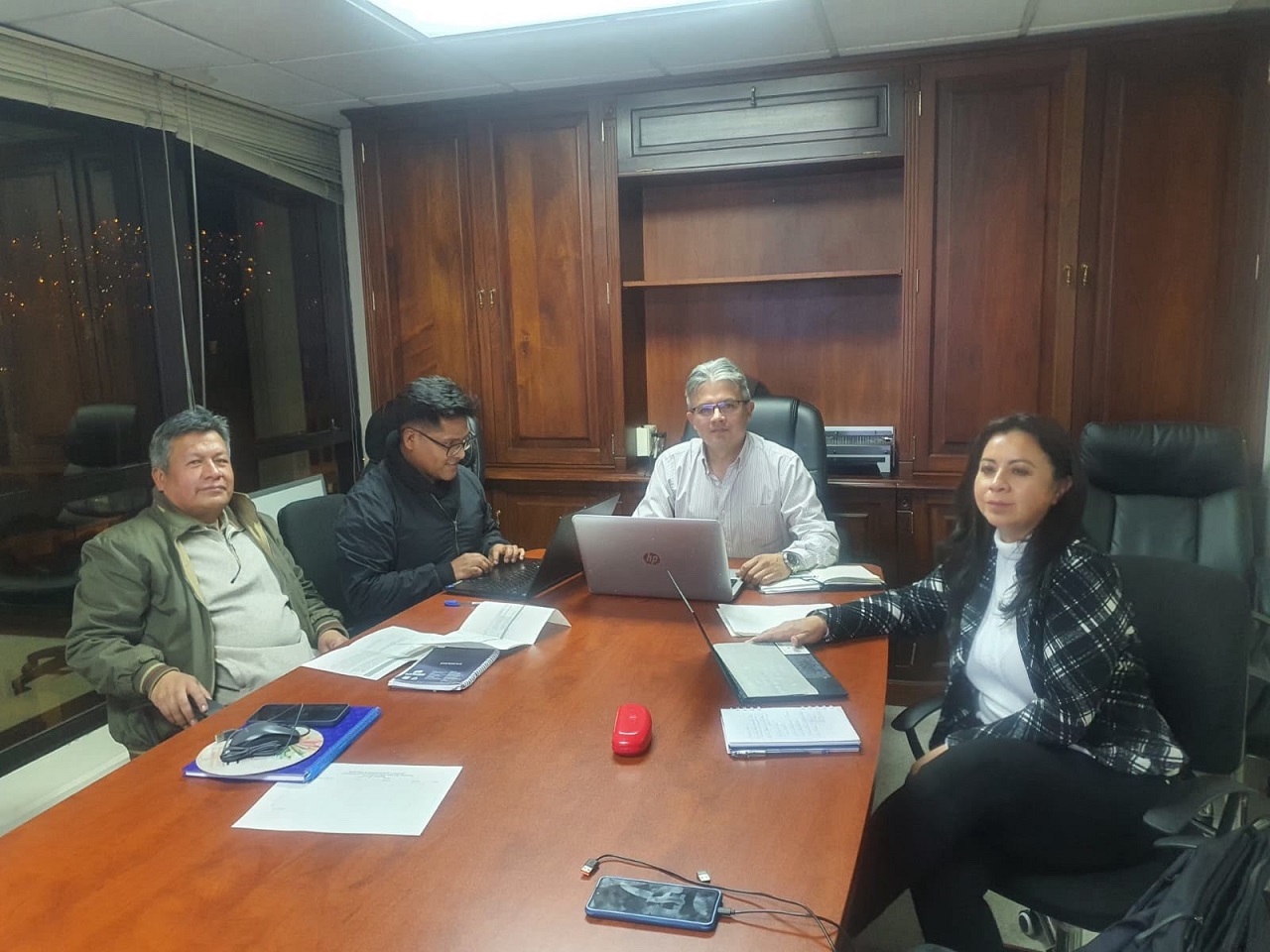 Avanzan las gestiones para fortalecer la electrificación rural en tarija