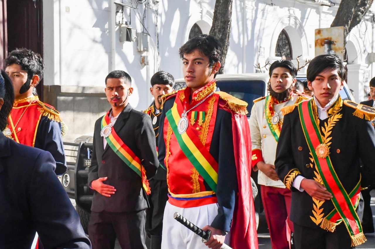 Con Arte y Educación, la Gobernación conmemora los 201 años de la independencia de Bolivia