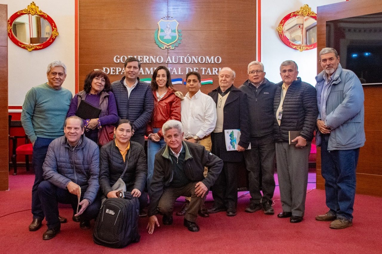 Gobernación de Tarija y Comité Impulsor de la presa El Carrizal sostuvieron reunión interinstitucional