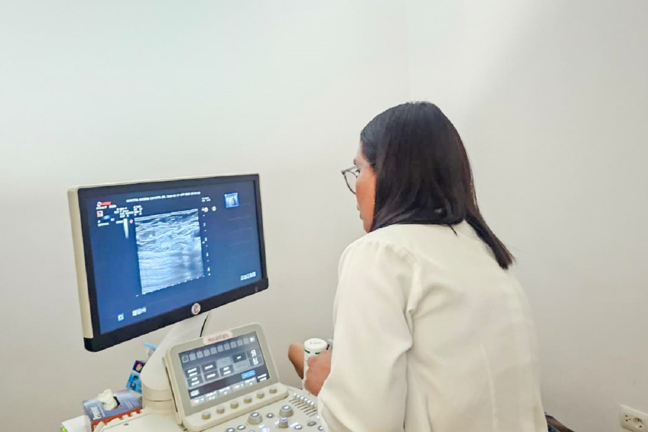 GOBERNACIÓN IMPULSA LA PREVENCIÓN DEL CÁNCER DE MAMA E INVITA A LAS MUJERES A PARTICIPAR DE UNA CAMPAÑA EN EL HOSPITAL MATERNO INFANTIL