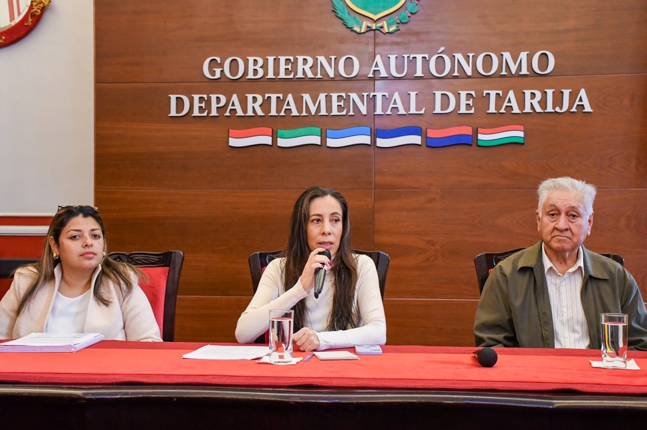 Gobernación inicia proceso para resolver contrato con ENDE Guaracachi y avanzar hacia la autogeneración eléctrica