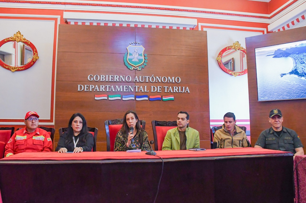 Gobernación prioriza la protección de vidas, fuentes de agua y viviendas ante los incendios forestales